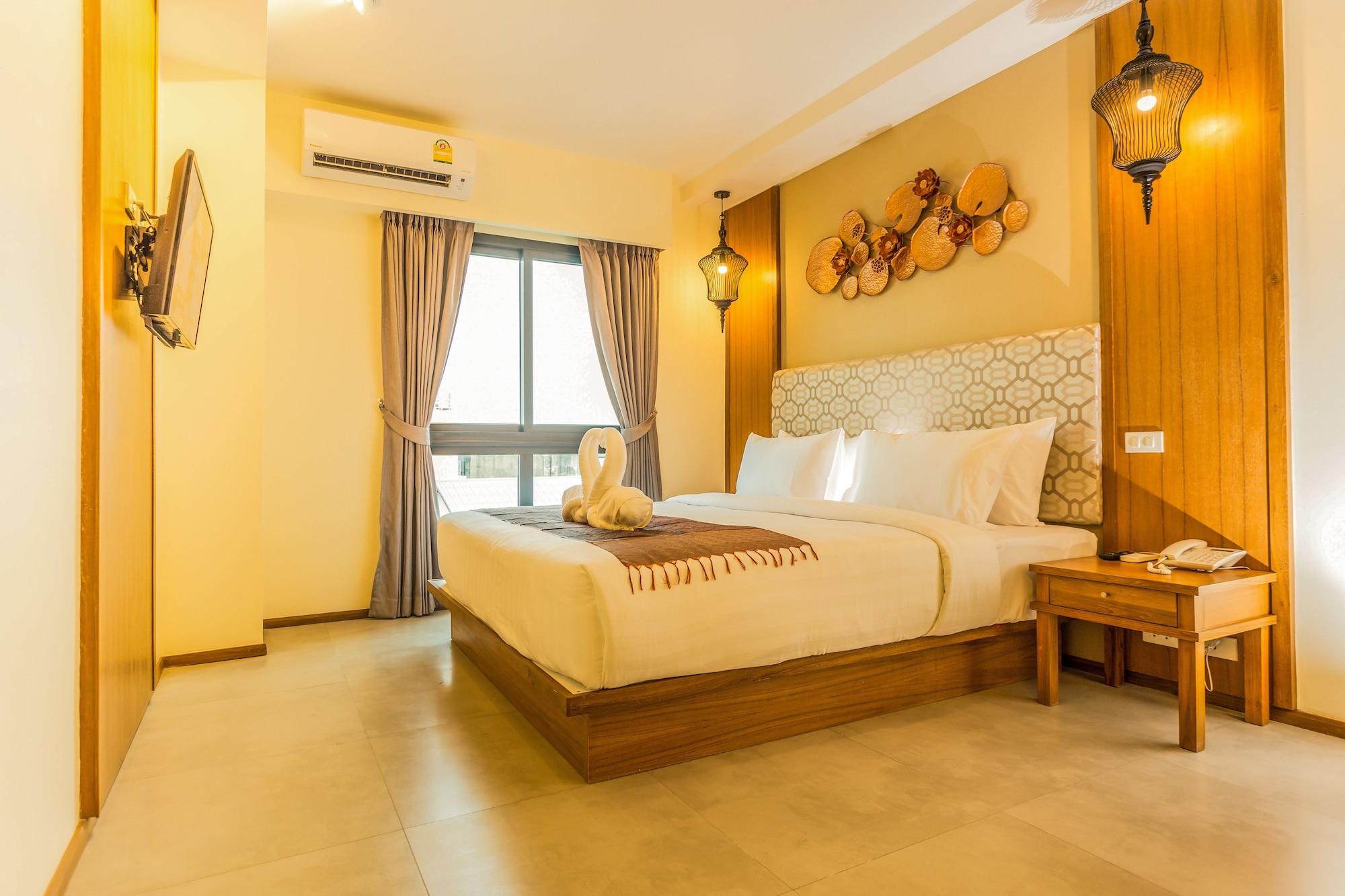 The Signature Hotel @ Thapae Chiang Mai Esterno foto