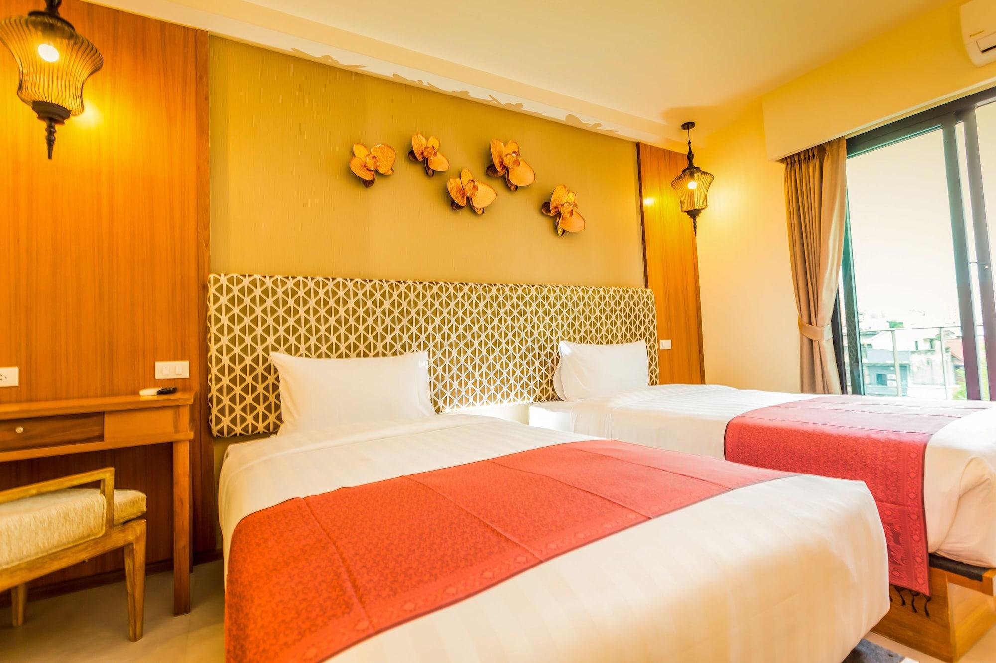The Signature Hotel @ Thapae Chiang Mai Esterno foto