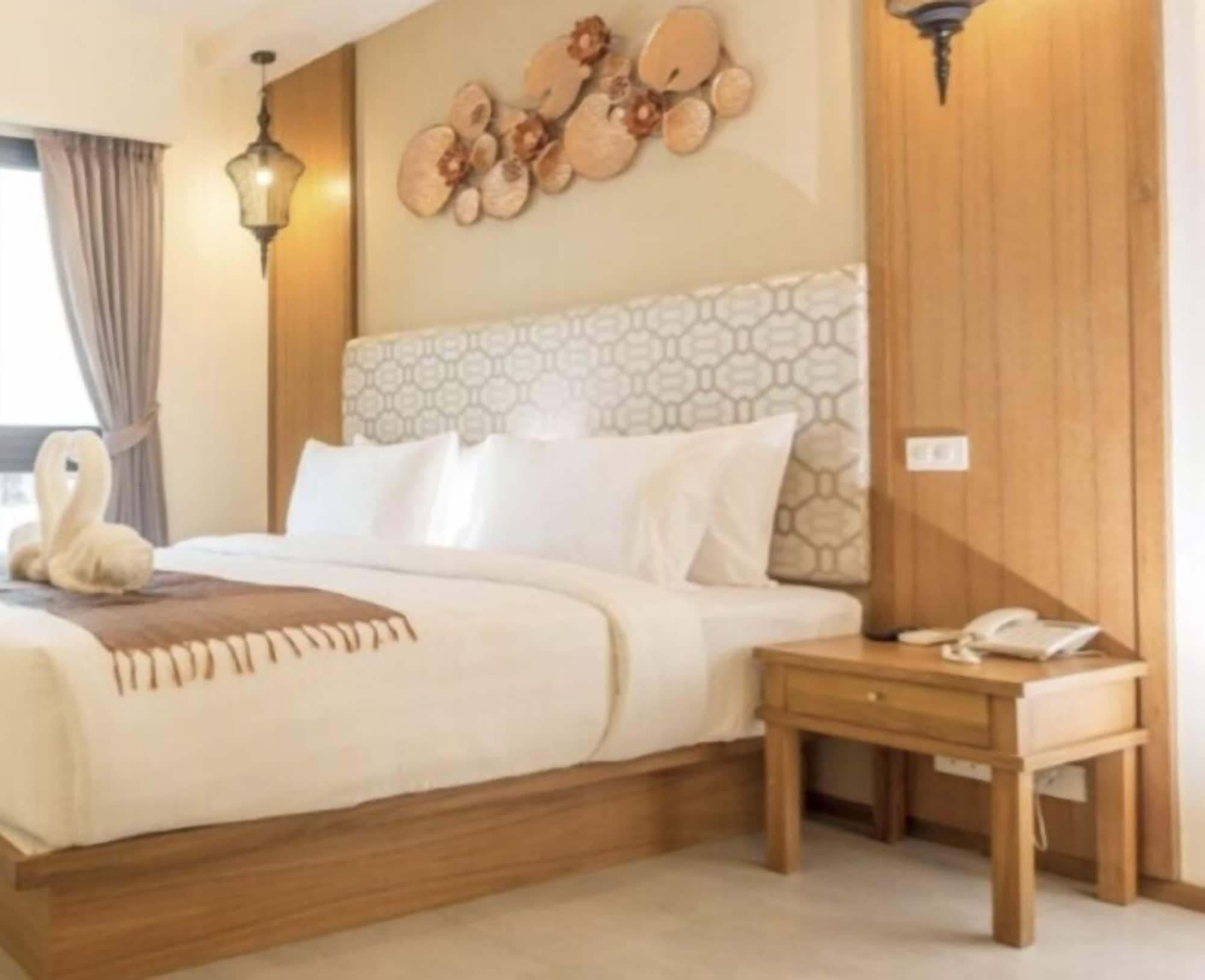 The Signature Hotel @ Thapae Chiang Mai Esterno foto