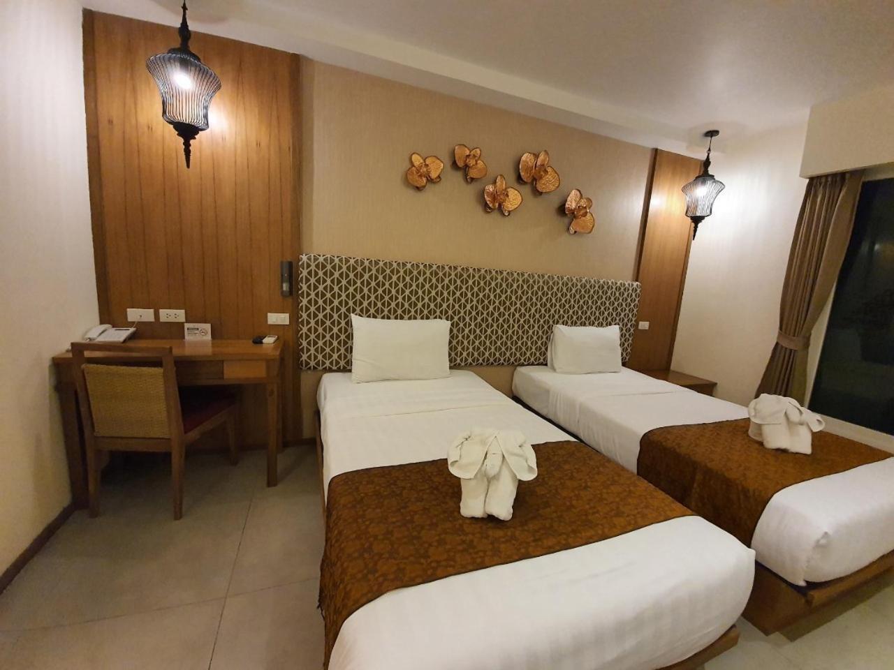 The Signature Hotel @ Thapae Chiang Mai Esterno foto