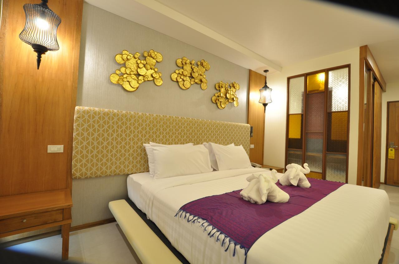 The Signature Hotel @ Thapae Chiang Mai Esterno foto